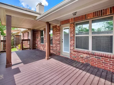 Exterior - 117 Tower Cir, Terrell, TX 75160 photo 2 of 5