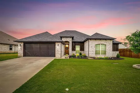 202 Harp Ave, Godley, TX 76044