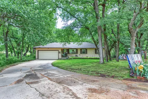 801 Dalton Dr, Princeton, TX 75407