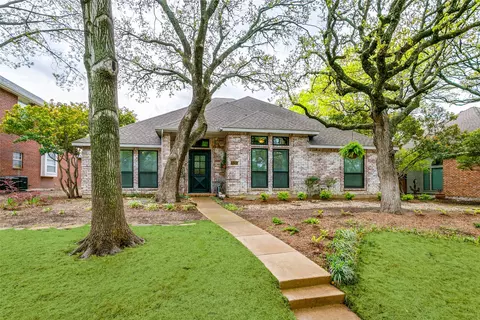 529 Halifax Ln, Coppell, TX 75019