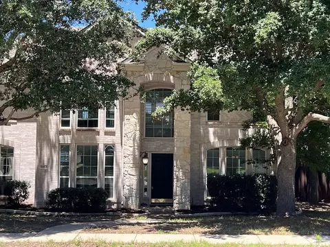 5655 Redgum Dr, Fort Worth, TX 76244
