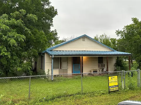 1016 SW 25th St, Mineral Wells, TX 76067