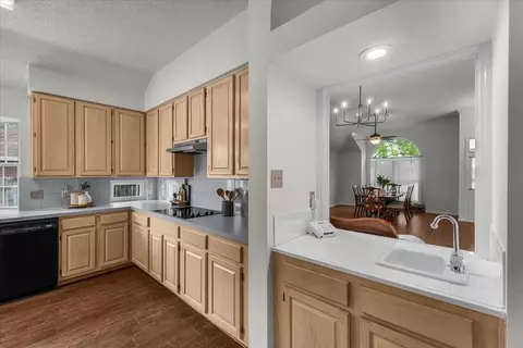 508 Aurora Dr, Euless, TX 76039 photo 31