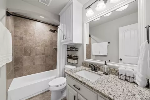 236 Oak Meadow Trl, Waco, TX 76705 photo 23
