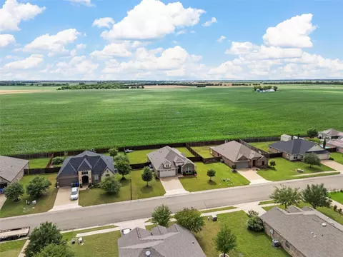 236 Oak Meadow Trl, Waco, TX 76705 photo 37