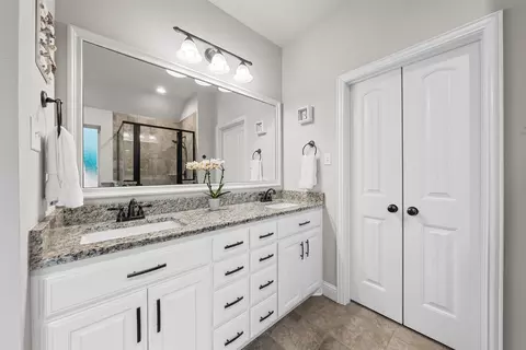 236 Oak Meadow Trl, Waco, TX 76705 photo 19