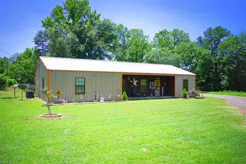 1012 Dial Rd, Big Sandy, TX 75755
