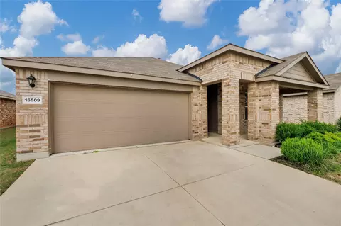 16509 Portage St, Justin, TX 76247