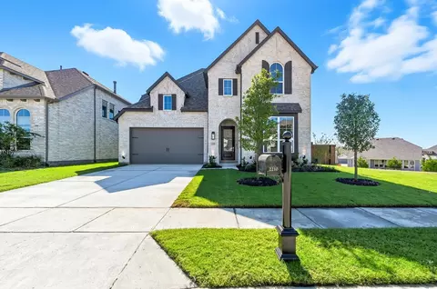 2210 Desmond Dr, Forney, TX 75126