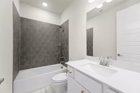 7216 Ladybug Ln, Savannah, TX 76227