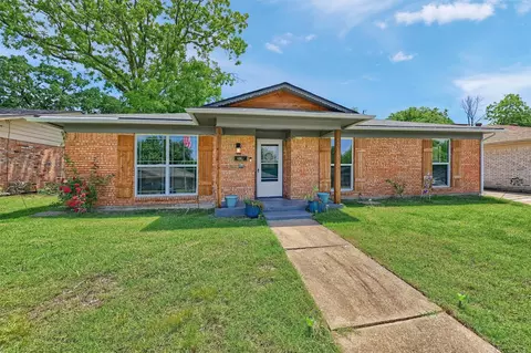 112 S Wood Ave, Denison, TX 75020