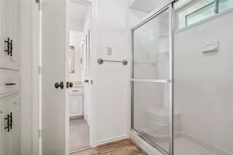 Bath - 609 E Spring Valley Rd, Richardson, TX 75081 photo 1 of 4