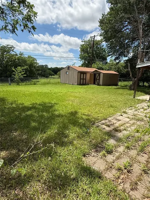 963 Pebblebrook Dr, Lewisville, TX 75067