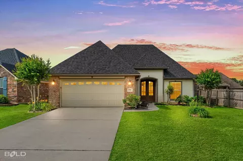 202 Pearwood Cir, Haughton, LA 71037
