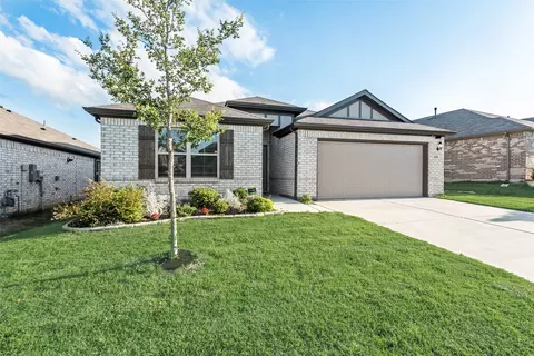 148 Greenback Trl, Fort Worth, TX 76131