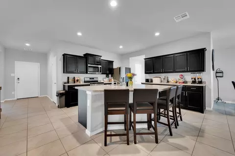 10324 Fort Elliott Trl, Crowley, TX 76036