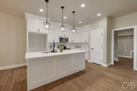 207 Beechcraft Rd, Abilene, TX 79602 photo 3