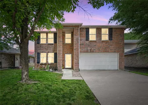 1833 Ramada Trl, Justin, TX 76247