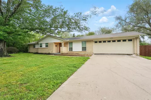 1431 Alpine St, Greenville, TX 75401