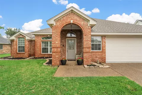 10612 Calaveras Dr, Waco, TX 76708 photo 3