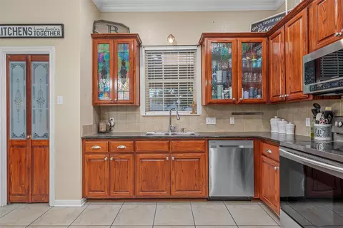 10612 Calaveras Dr, Waco, TX 76708 photo 13