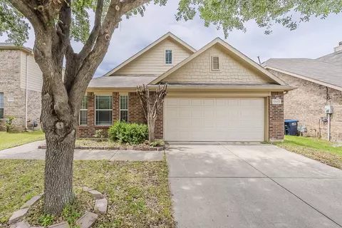12113 Tacoma Ridge Dr, Fort Worth, TX 76244