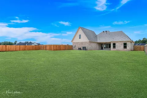 Exterior - 169 Sitka Loop, Haughton, LA 71037 photo 4 of 4