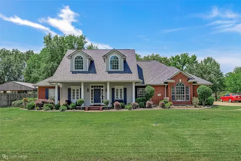 104 Tealwood Dr, Bossier City, LA 71111