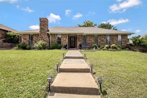 1714 Rosemeade Cir, Carrollton, TX 75007