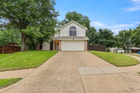 416 Caviness Dr, Grapevine, TX 76051