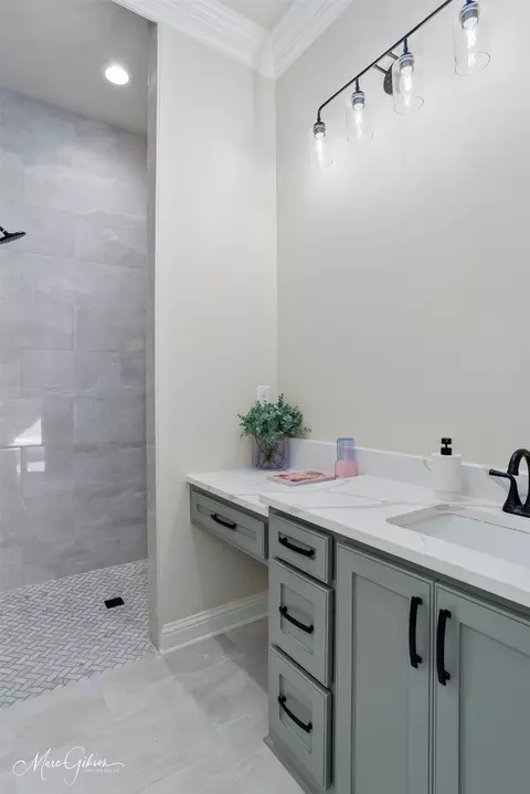 Bath - 167 Sitka Loop, Haughton, LA 71037 photo 3 of 4