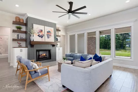 Living - 167 Sitka Loop, Haughton, LA 71037 photo 1 of 1