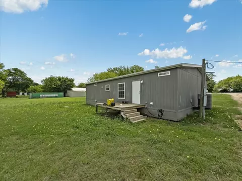 404 W Sam Rayburn Dr, Ector, TX 75439 photo 26