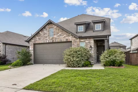 3903 Rochelle Ln, Forney, TX 75126