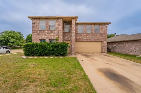 8784 Polo Dr, Fort Worth, TX 76123