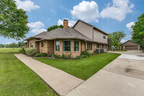 137 E Fork Rd, Sunnyvale, TX 75182 photo 3