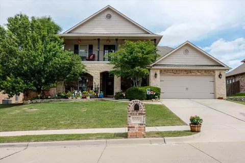 1609 Silverstone Dr, Weatherford, TX 76087