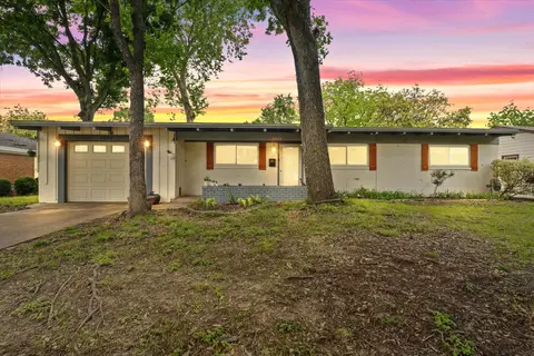 1909 Bunker Hill Dr, Irving, TX 75061
