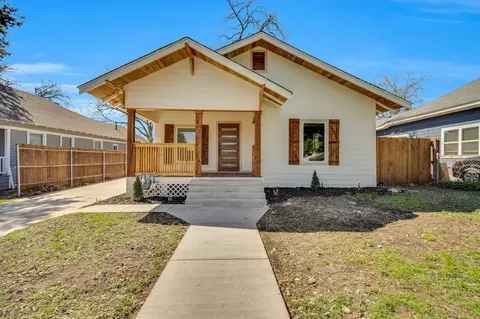 921 Hollywood Ave, Dallas, TX 75208