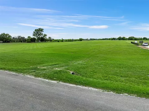 2545 Bode Rd, West, TX 76691 photo 8