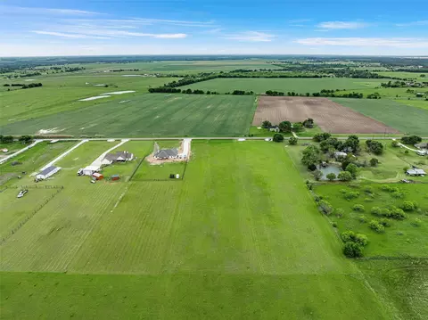 2545 Bode Rd, West, TX 76691 photo 5