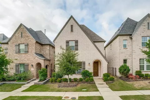 1043 Sarah St, Allen, TX 75013