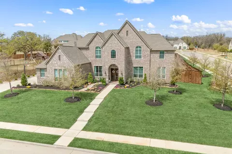 725 Sir Barton Trl, Keller, TX 76248