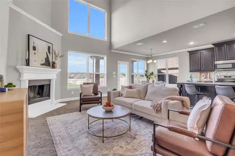 405 Calvert Dr, Midlothian, TX 76065
