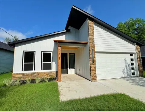 1222 Saint John St, Greenville, TX 75401
