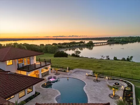 4029 Whiterock Trl, Garland, TX 75043