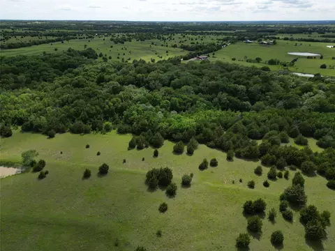 31 Ac Cr 1096, Celeste, TX 75423 photo 6