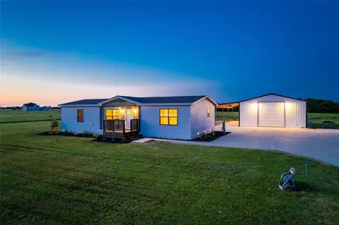 12514 County Road 348, Wills Point, TX 75169