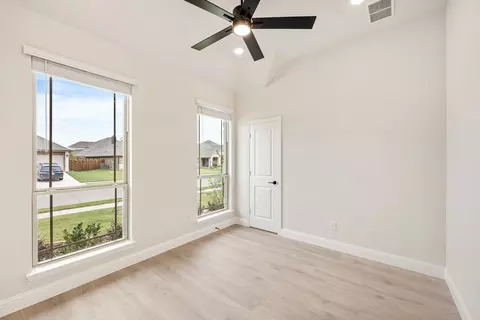 Bedroom - 917 Split Oak Ln, Anna, TX 75409 photo 1 of 5
