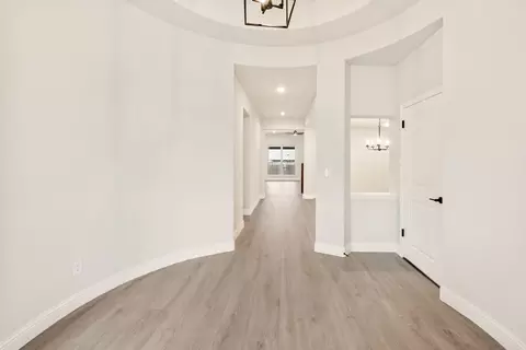 Entry Way - 917 Split Oak Ln, Anna, TX 75409 photo 2 of 5